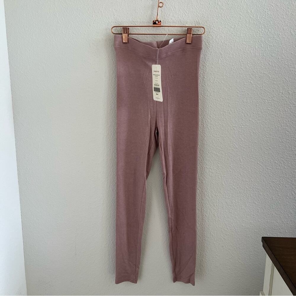 NWT Fabletics RestoreKnit Ultra High-Waisted 7/8 Legging Trail Dust Medium